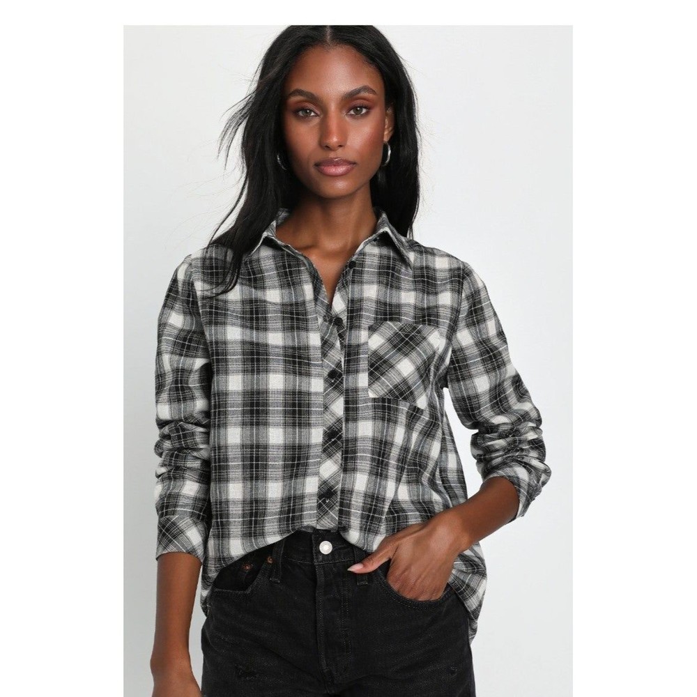 NWT Lulus Black White Plaid Long Sleeve Button Up Top Shirt Medium